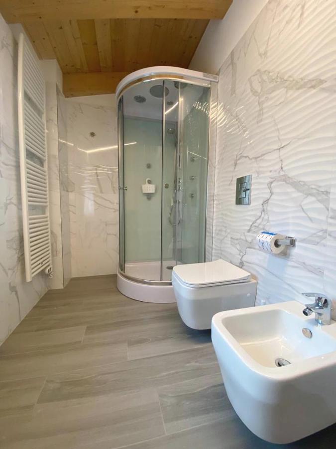 B&B Profumo Di Gelsomino Mombaroccio Exterior photo